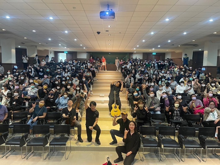 生命教育暨反毒音樂演講圖片