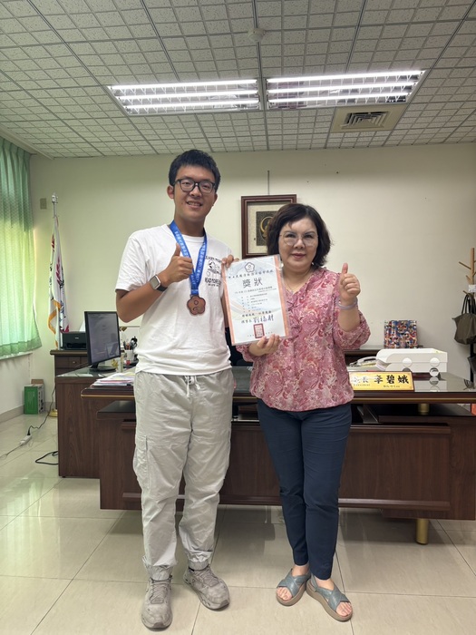 [允文允武展實力！華醫語治系學生勇奪115年總統盃全國溜冰賽團體組季軍]圖片