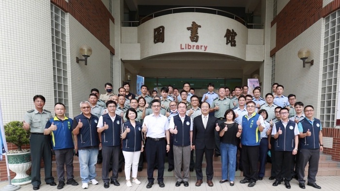 教育部臺南市聯絡處及高中職軍訓主管蒞臨中華醫事科大圖片
